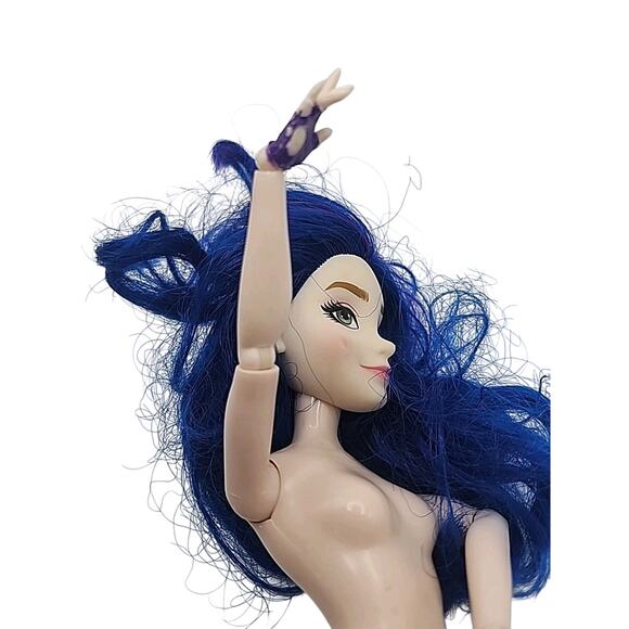 Hasbro Disney Descendants Evie Isle 11" Poseable Fashion Doll Blue & Purple Hair - Picture 4 of 7